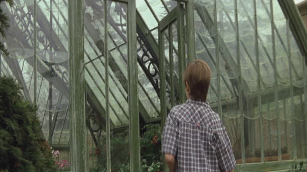 Batman Begins Greenhouse panelling